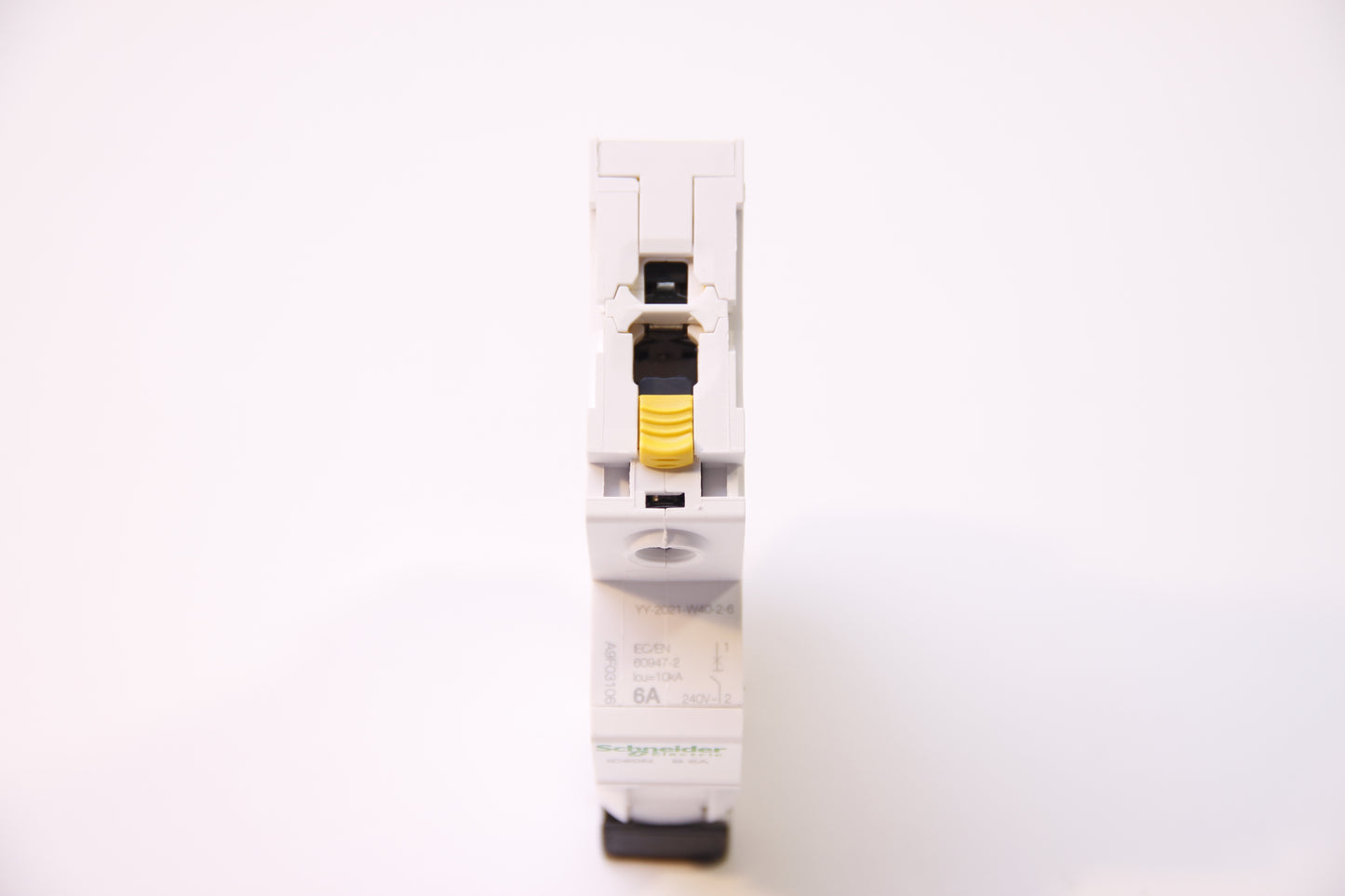 WYŁĄCZNIK NADPRĄDOWY iC60N B6A SCHNEIDER