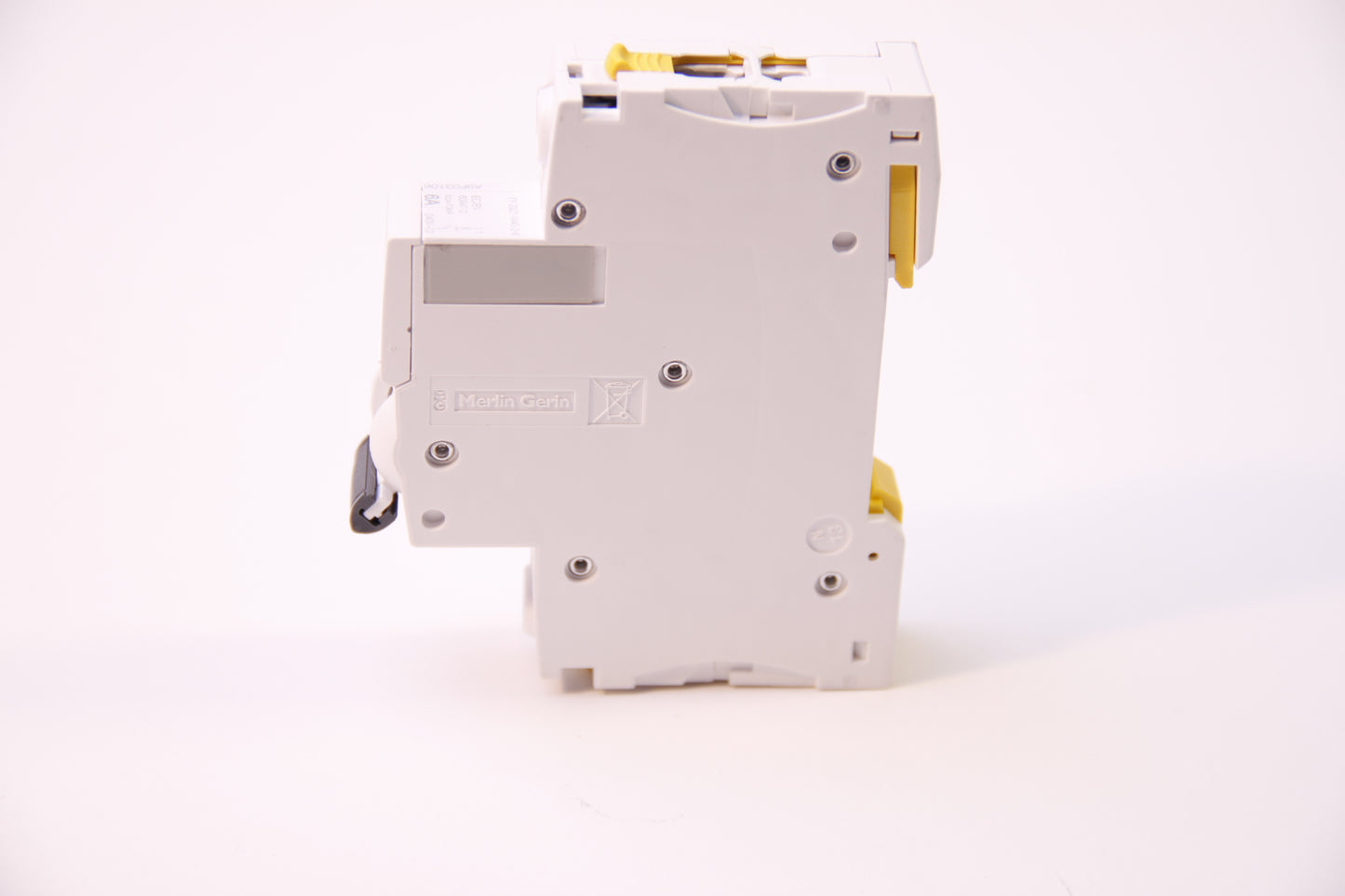 WYŁĄCZNIK NADPRĄDOWY iC60N B6A SCHNEIDER