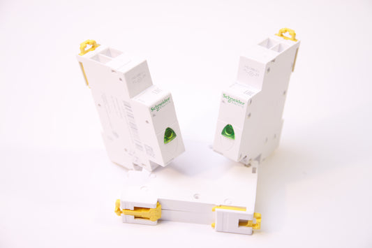 Signal lamp IIL 230VAC green SCHNEIDER phase presence