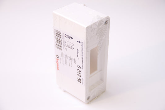 Obudowa izolacyjna 68x48x52 naścienna S2 puszka natynkowa LEGRAND