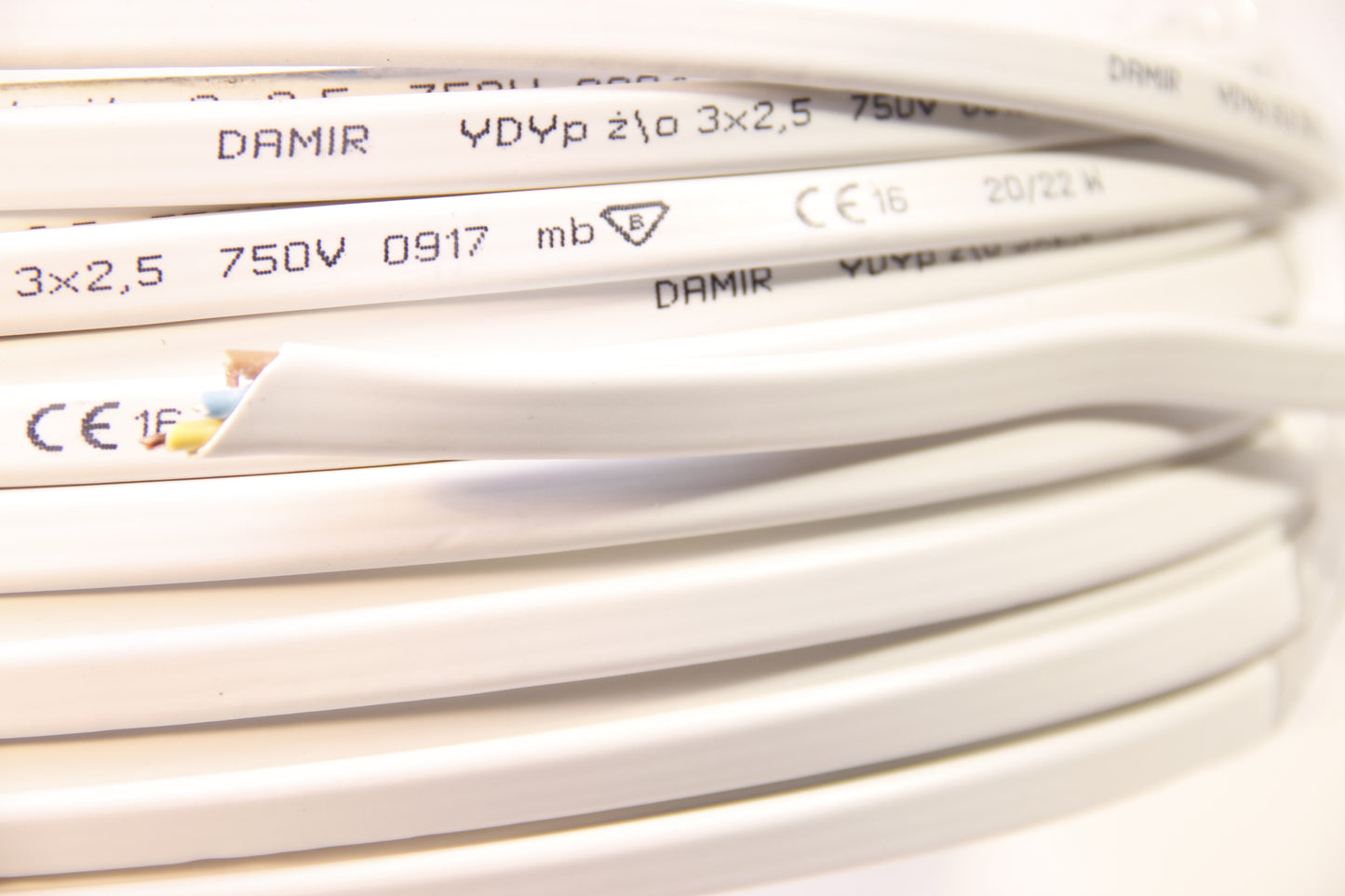 YDYp installation cable 3x2.5mm flat DAMIR 1m