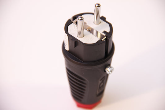 Wtyczka gumowa IP54 16A 2P+Z 230V PCE mocna CZARNA