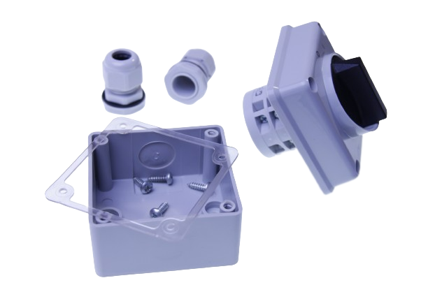 Łącznik krzywkowy E12-13 12A 0-1 3P IP65 z dławikami, w obudowie